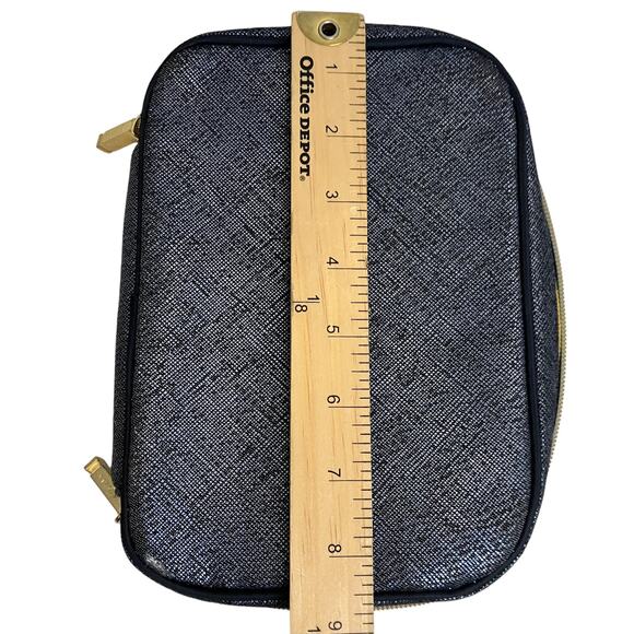 Kestrel Metallic Blue Travel Case Set - Picture 7 of 7